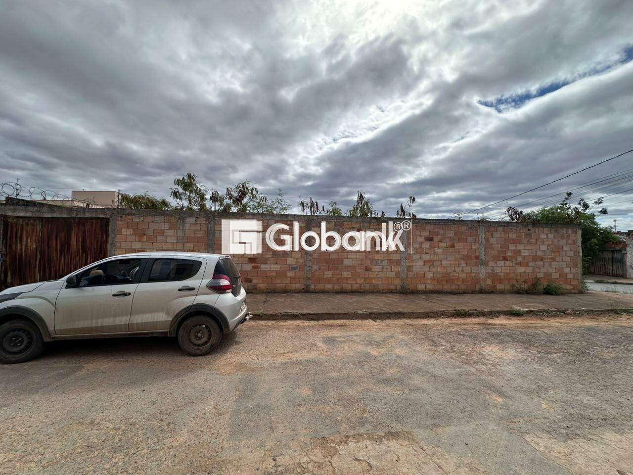 Terreno à venda Santa Laura 0m² Montes Claros MG: 