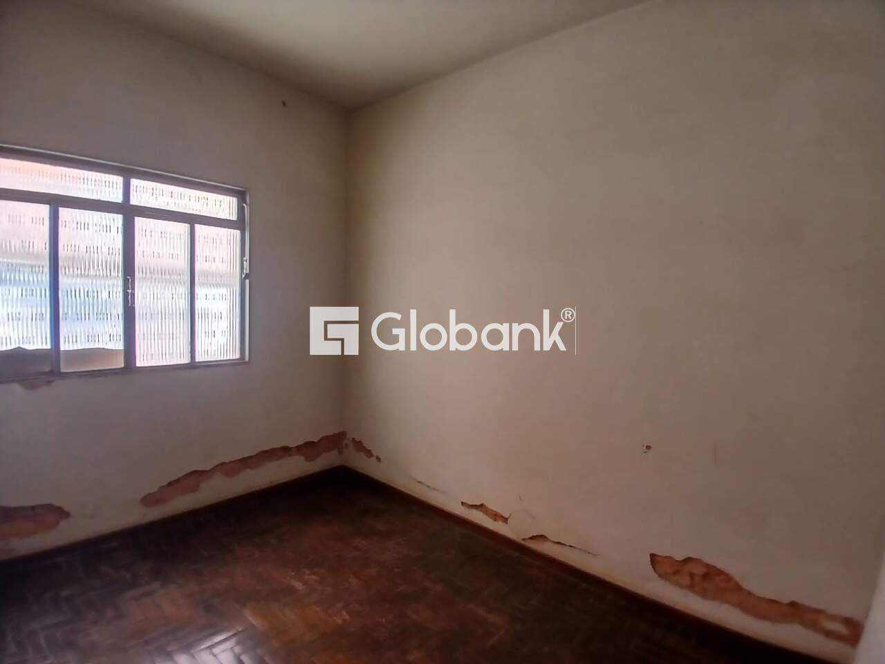 Casa 4 quartos à venda Santa Rita I 150m² Montes Claros MG: 