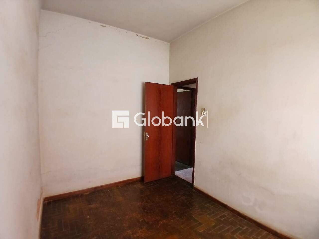 Casa 4 quartos à venda Santa Rita I 150m² Montes Claros MG: 