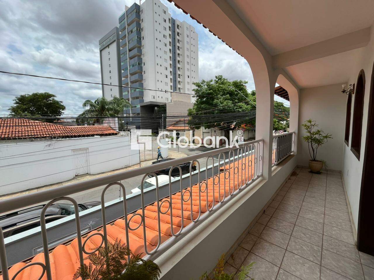 Casa 5 quartos para aluguel Melo 340m² Montes Claros MG: