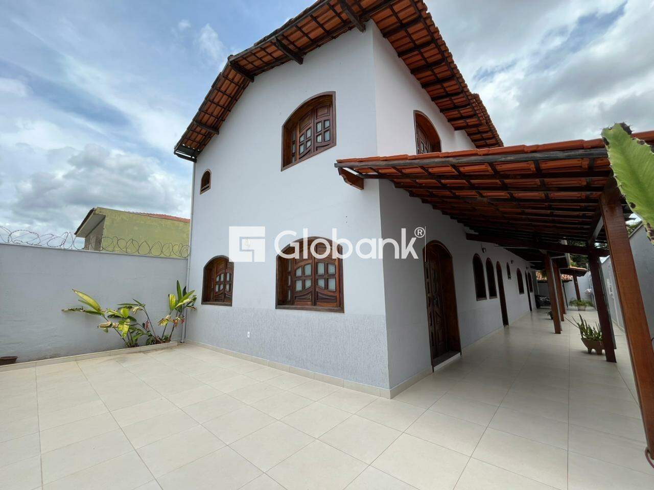 Casa 5 quartos para aluguel Melo 340m² Montes Claros MG: