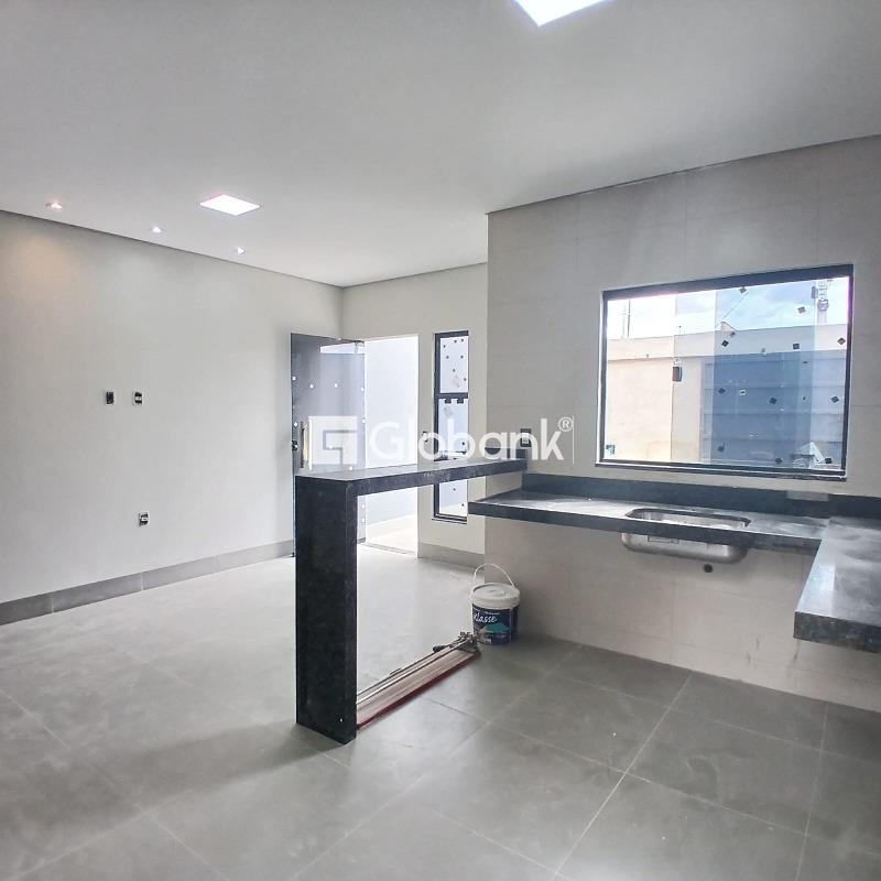 Casa 2 quartos à venda Jardim Olímpico 45m² Montes Claros MG: 