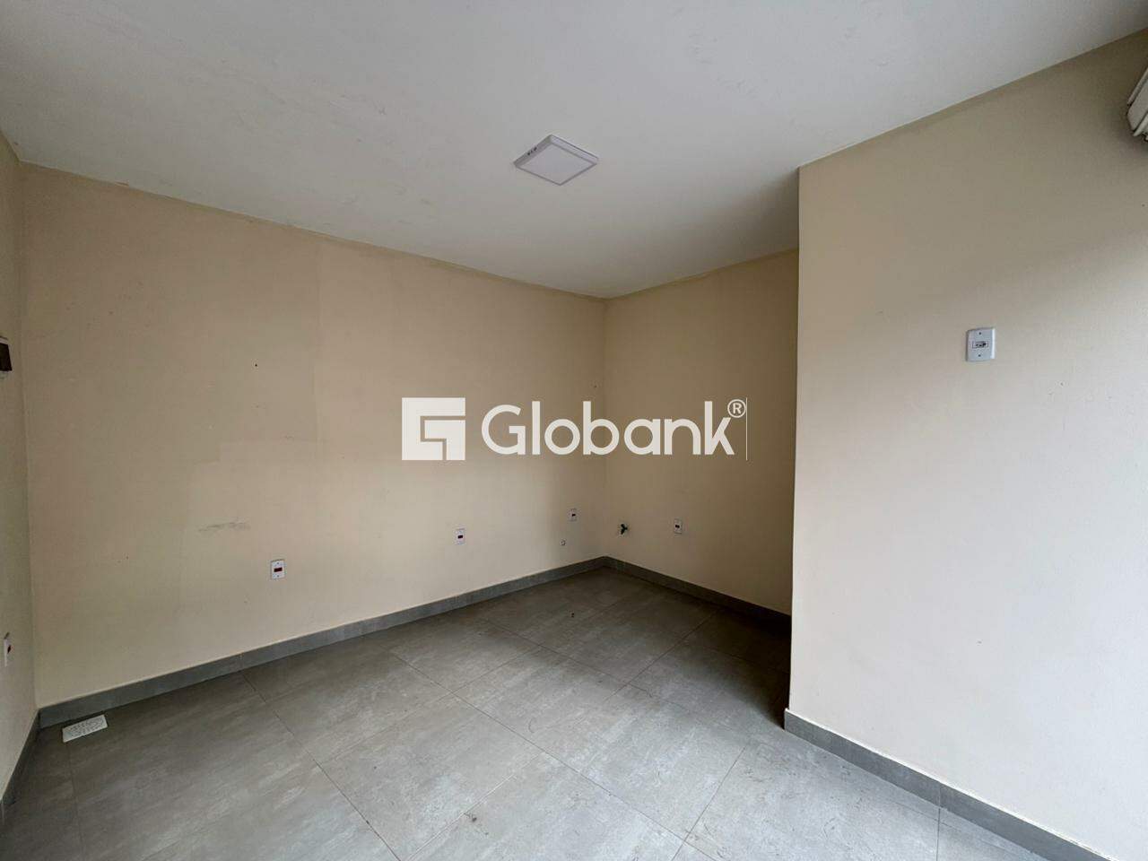 Ponto comercial para aluguel Santa Rita I 25m² Montes Claros MG: Interior