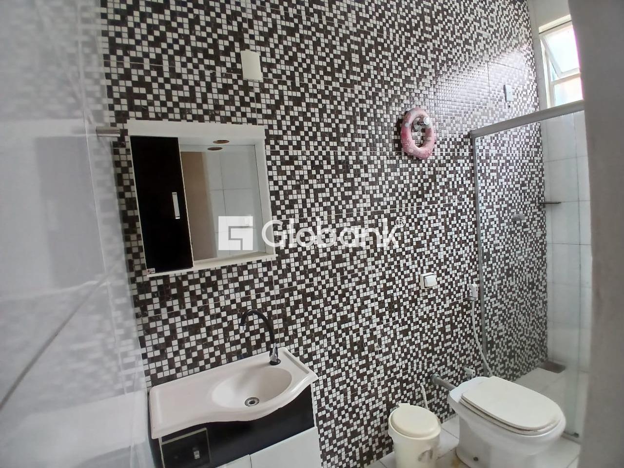 Casa 3 quartos à venda Morrinhos 150m² Montes Claros MG: 