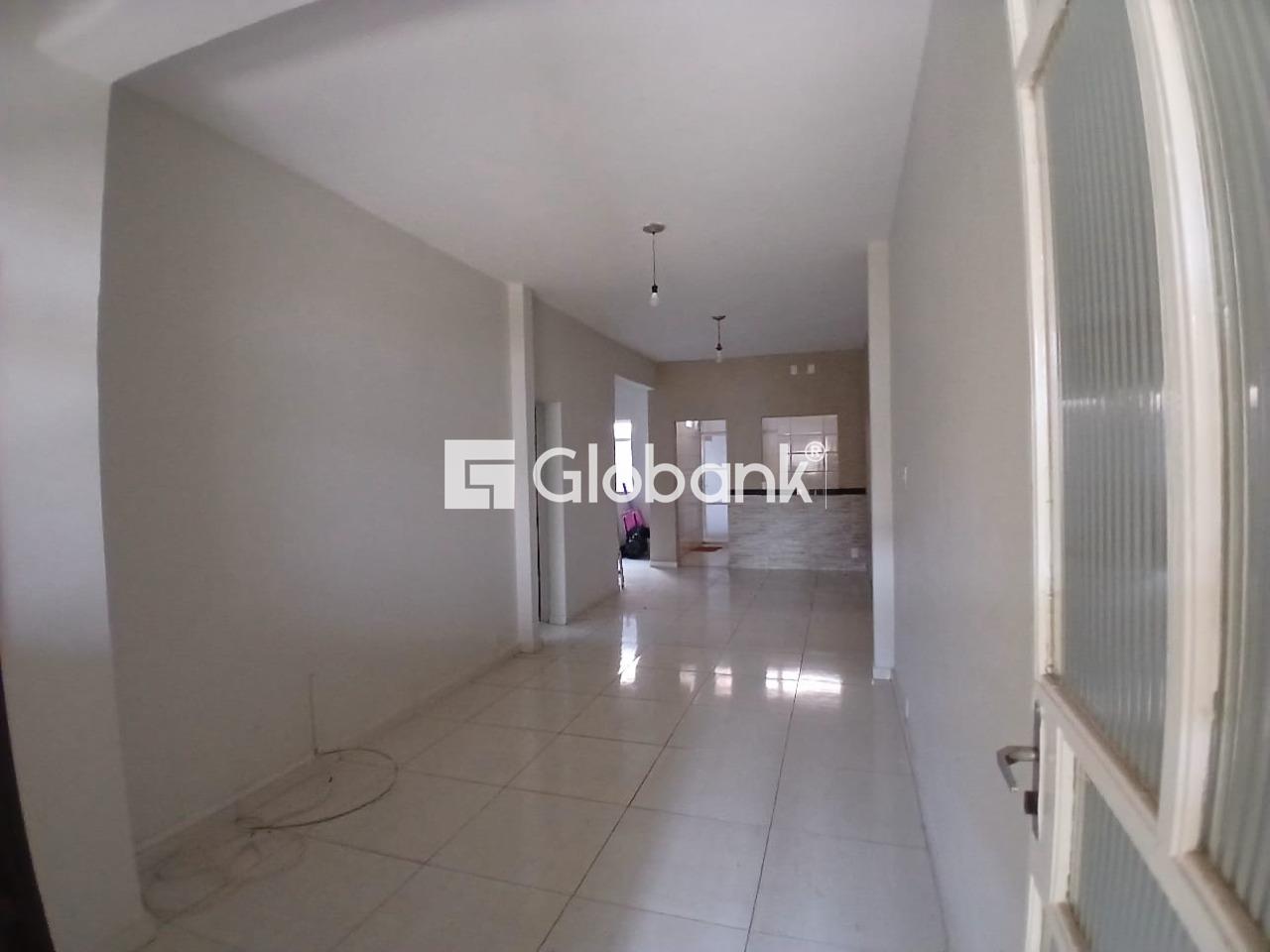 Casa 3 quartos à venda Morrinhos 150m² Montes Claros MG: 