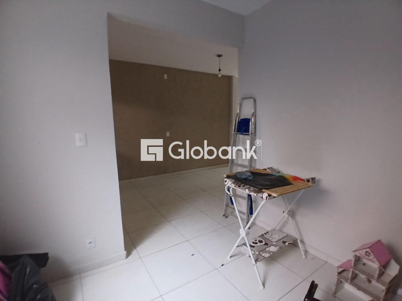Casa 3 quartos à venda Morrinhos 150m² Montes Claros MG: 