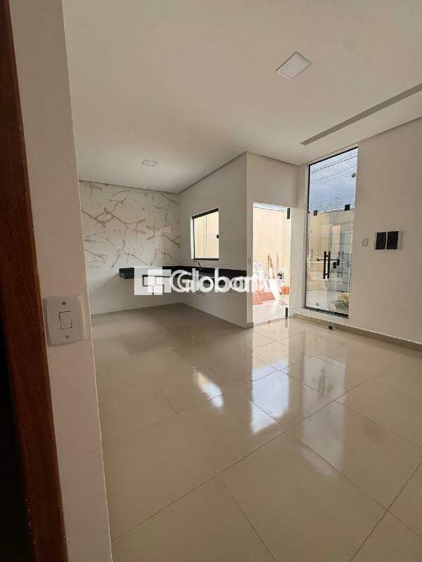 Casa 2 quartos à venda Santo Antônio 50m² Montes Claros MG: 