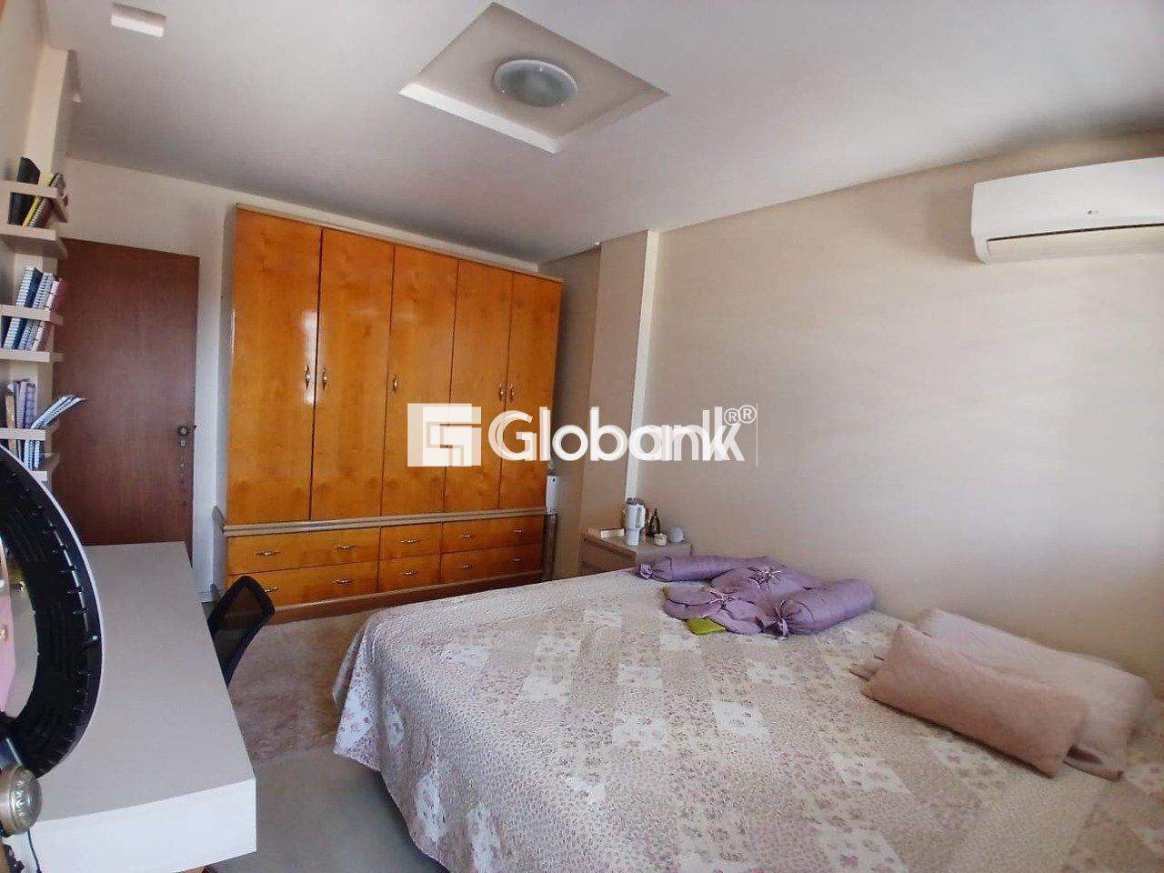 Apartamento 4 quartos à venda São José 146,49m² Montes Claros MG: 