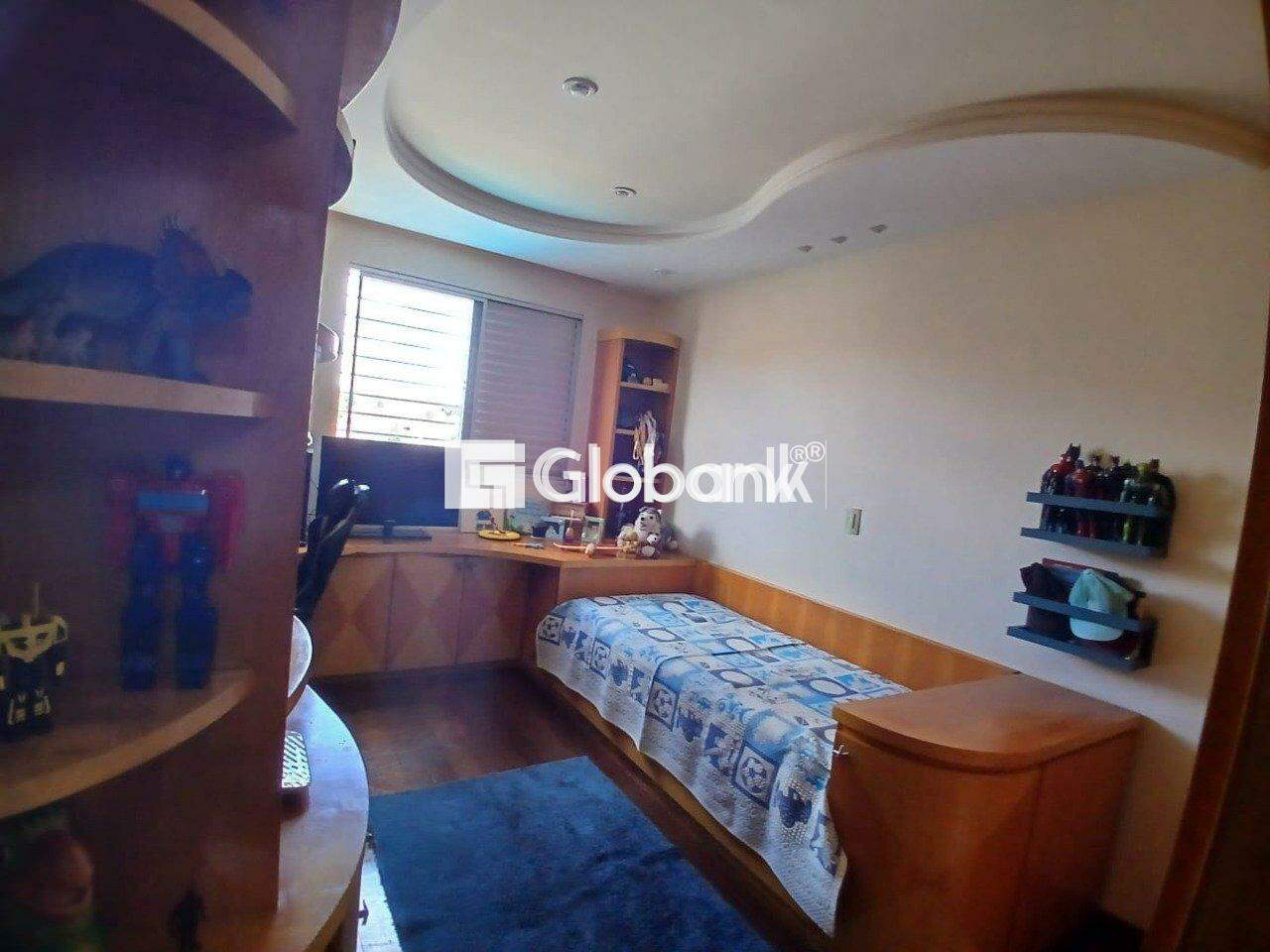 Apartamento 4 quartos à venda São José 146,49m² Montes Claros MG: 