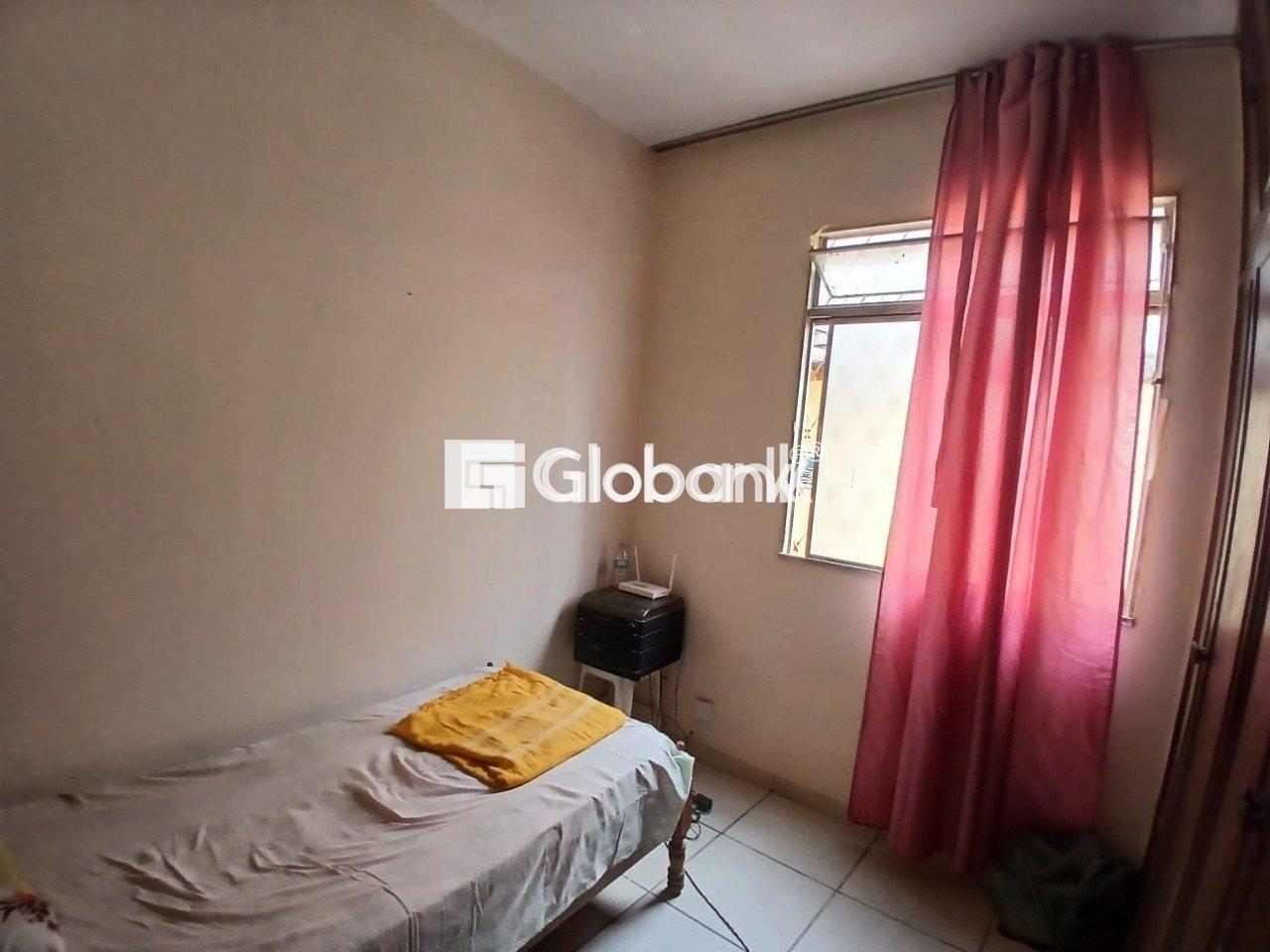 Casa 3 quartos à venda Cândida Câmara 180m² Montes Claros MG: 