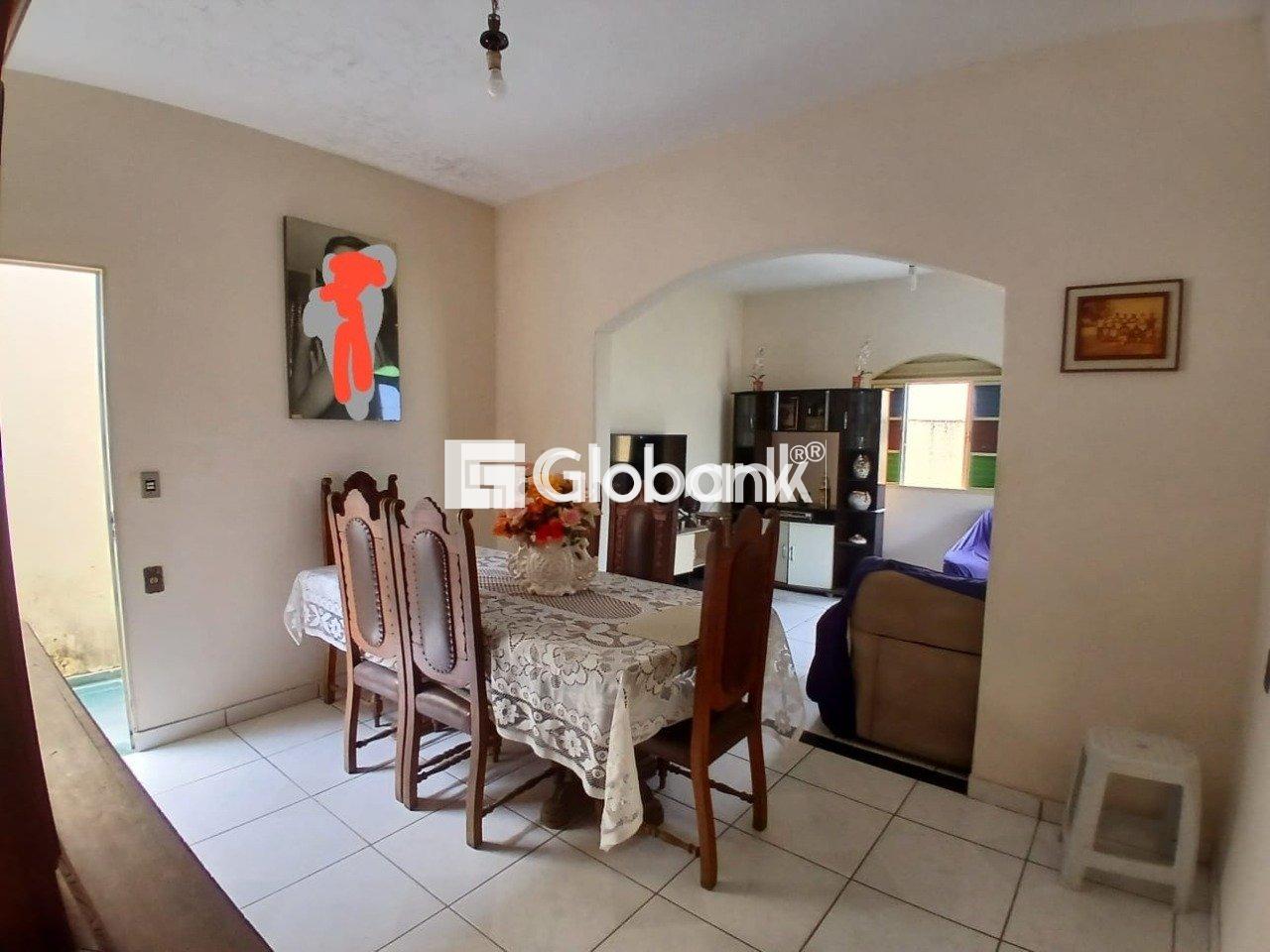 Casa 3 quartos à venda Cândida Câmara 180m² Montes Claros MG: 