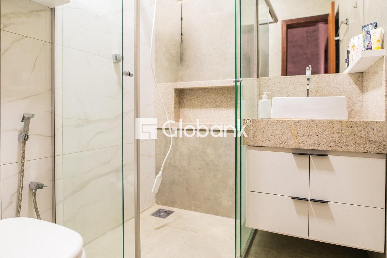 Casa 4 quartos à venda São José 287m² Montes Claros MG: 