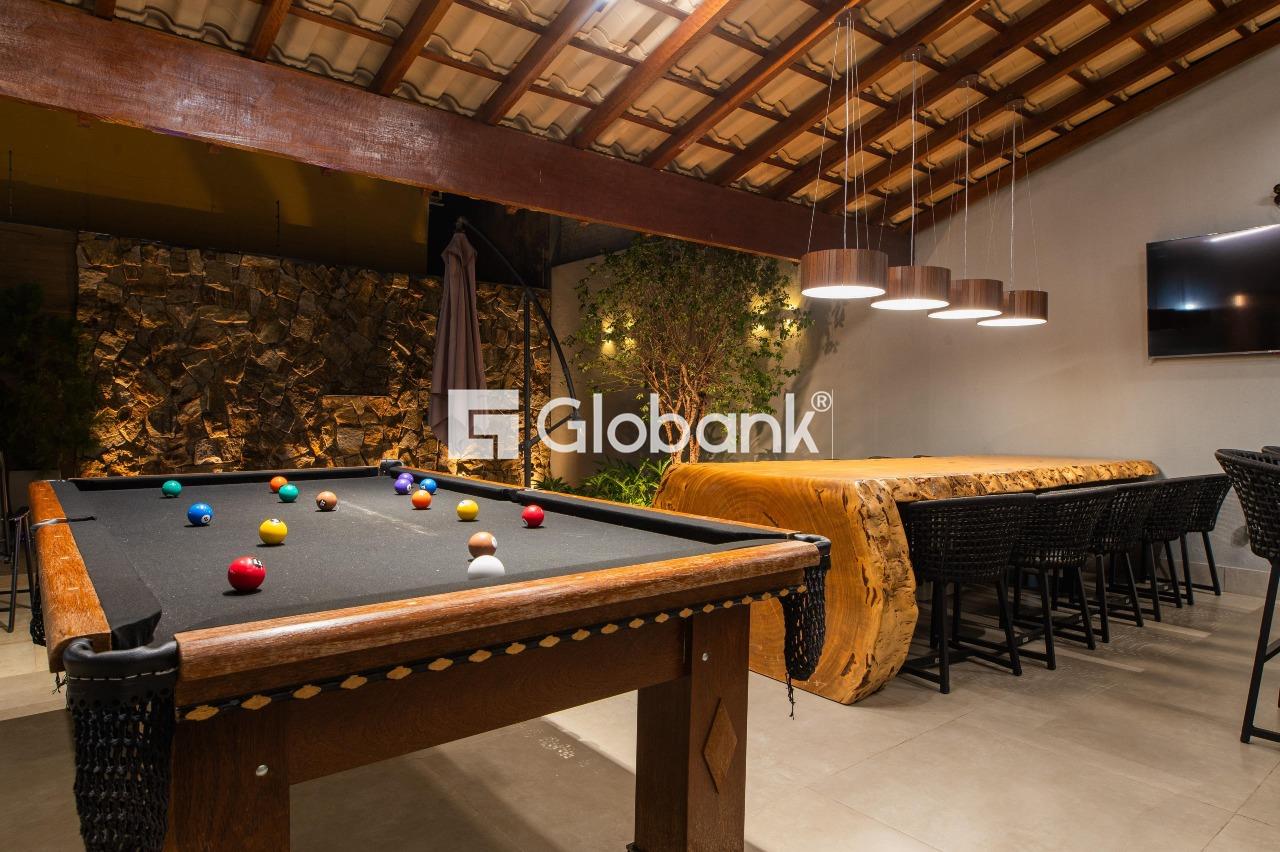 Casa 4 quartos à venda São José 287m² Montes Claros MG: 