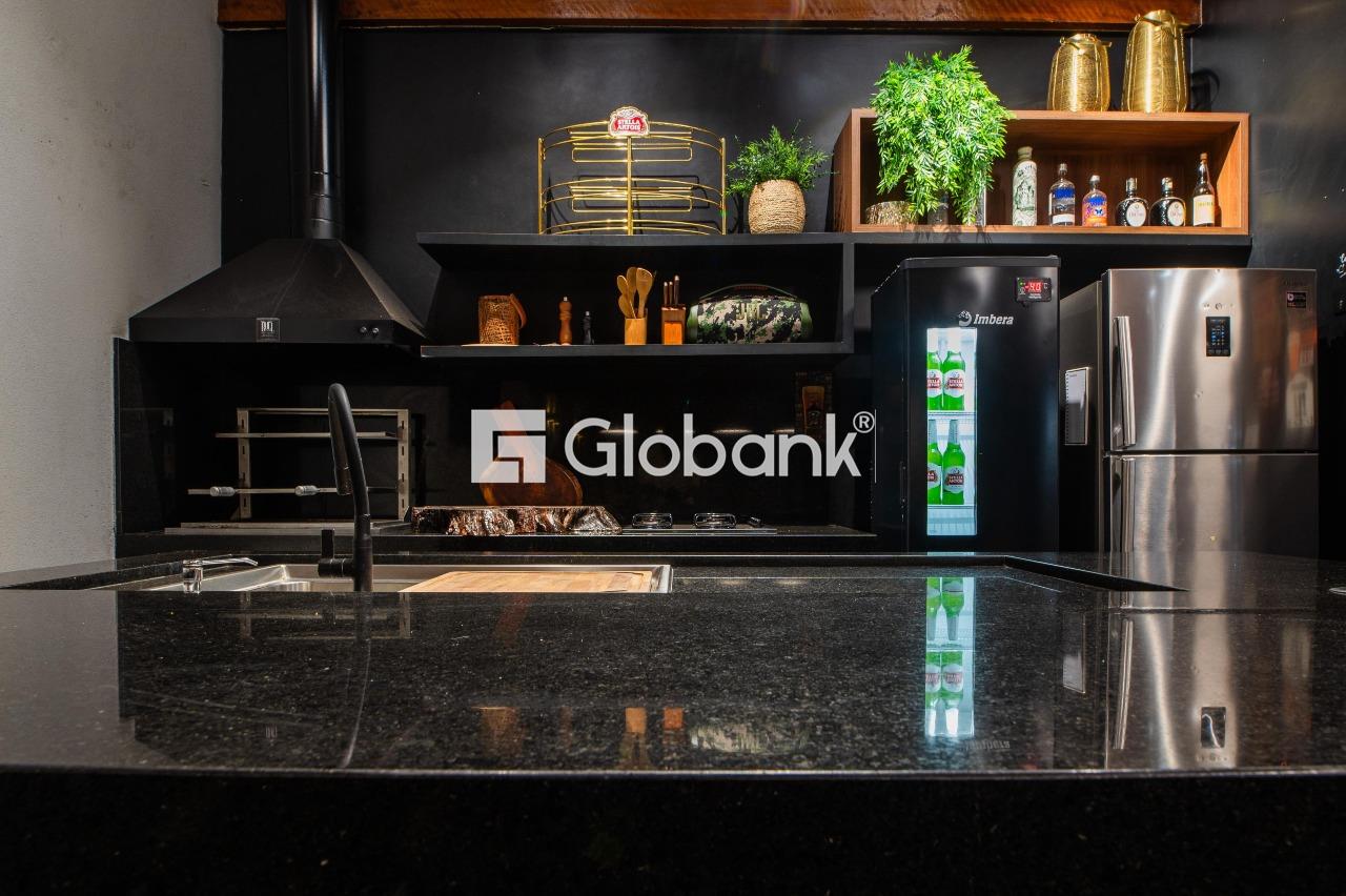 Casa 4 quartos à venda São José 287m² Montes Claros MG: 