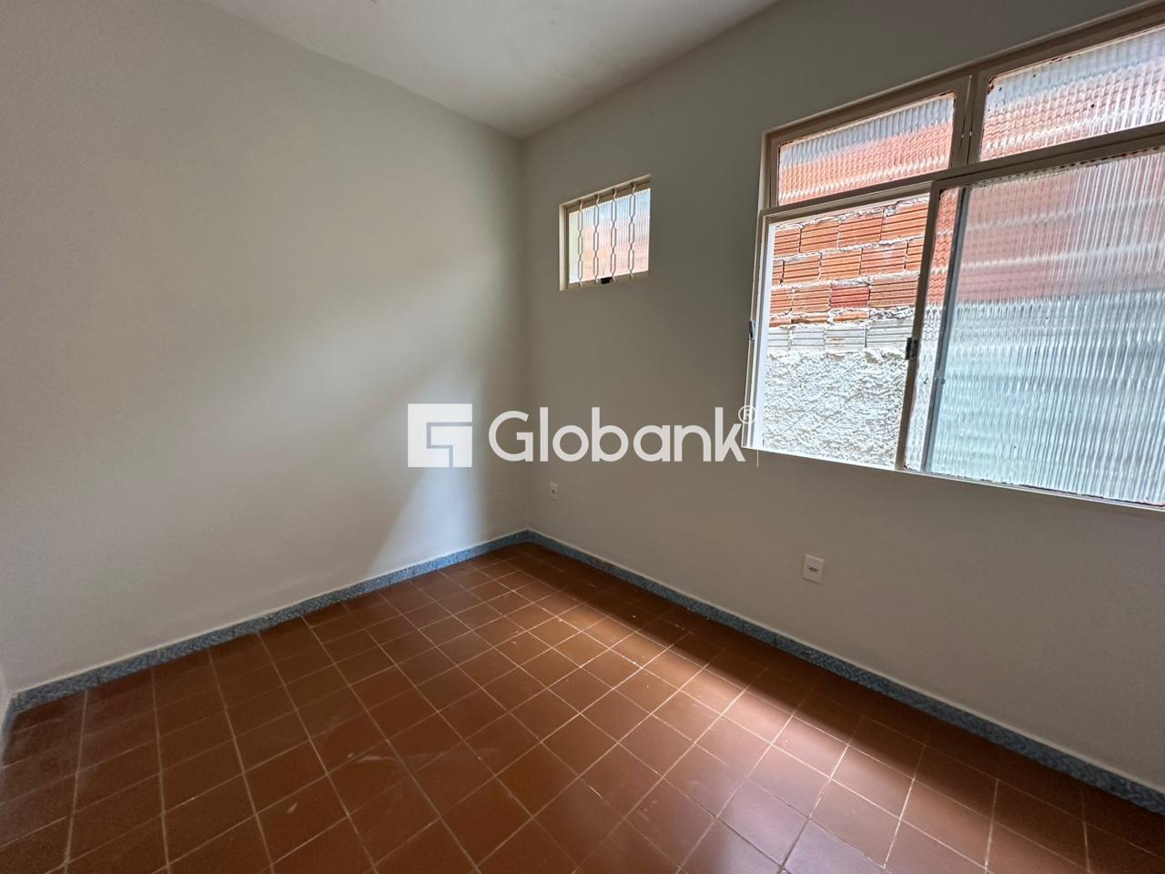 Casa 4 quartos para aluguel Edgar Pereira 110m² Montes Claros MG: Quarto