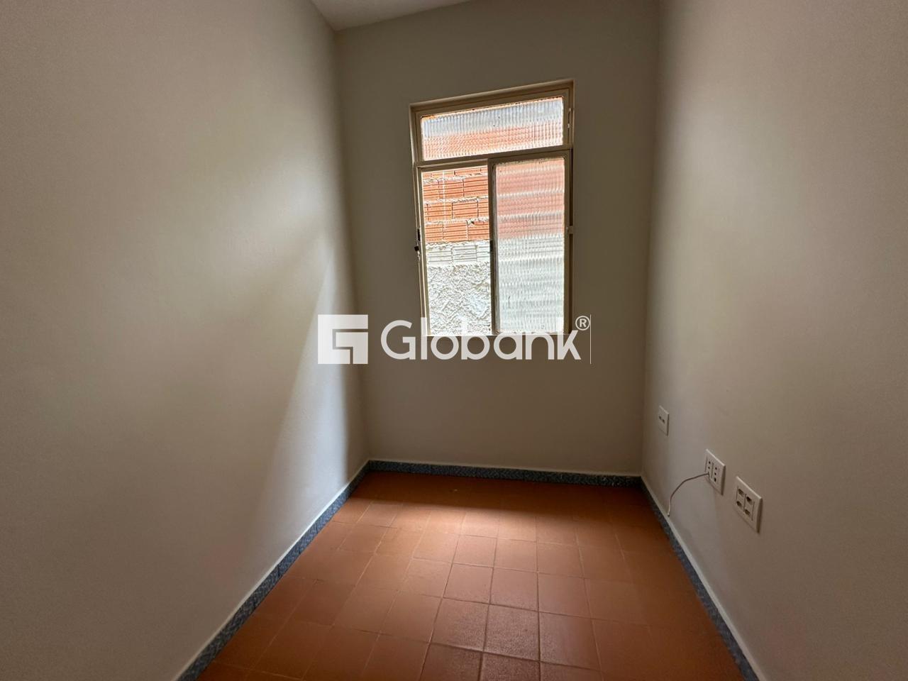 Casa 4 quartos para aluguel Edgar Pereira 110m² Montes Claros MG: Quarto