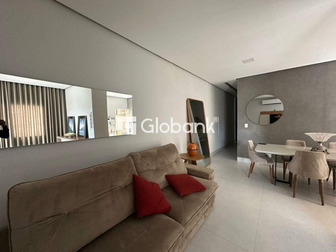 Casa 2 quartos para aluguel Barcelona Park 80m² Montes Claros MG: Sala