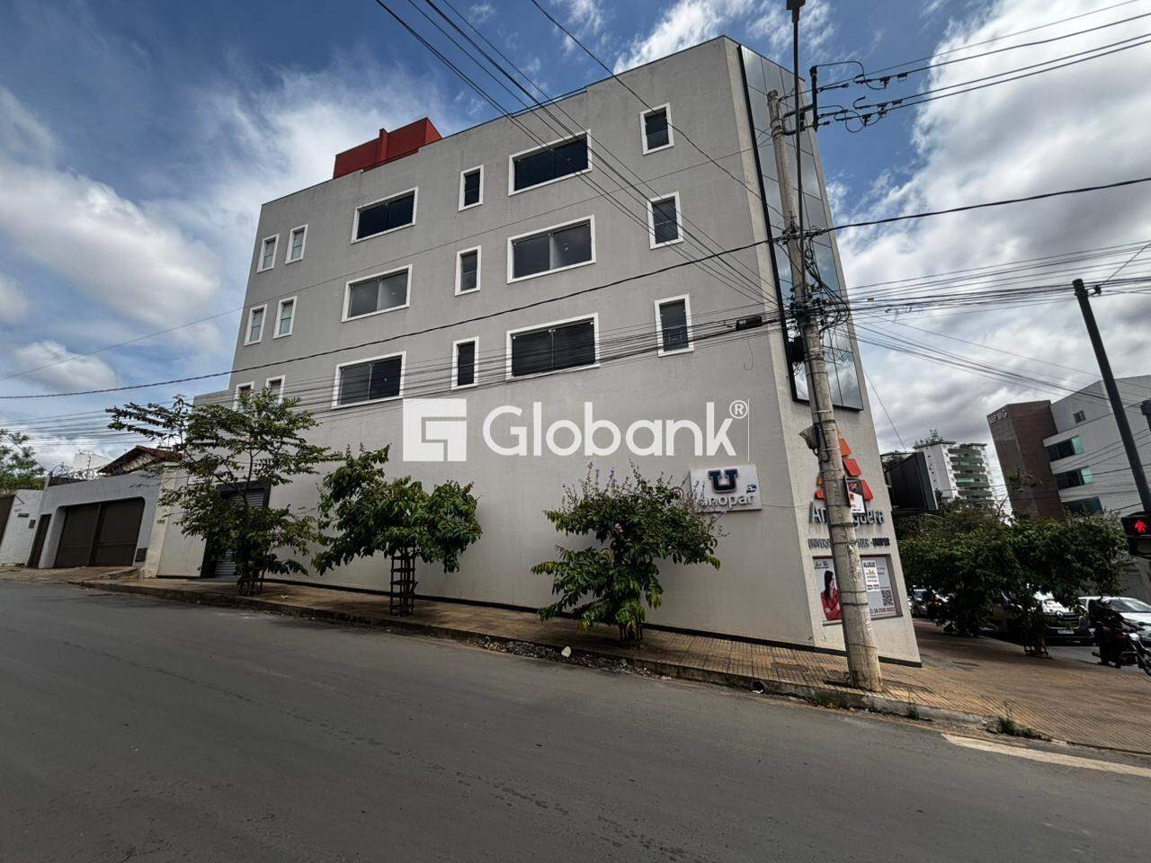 Prédio para aluguel Cidade Santa Maria 1.202m² Montes Claros MG: 