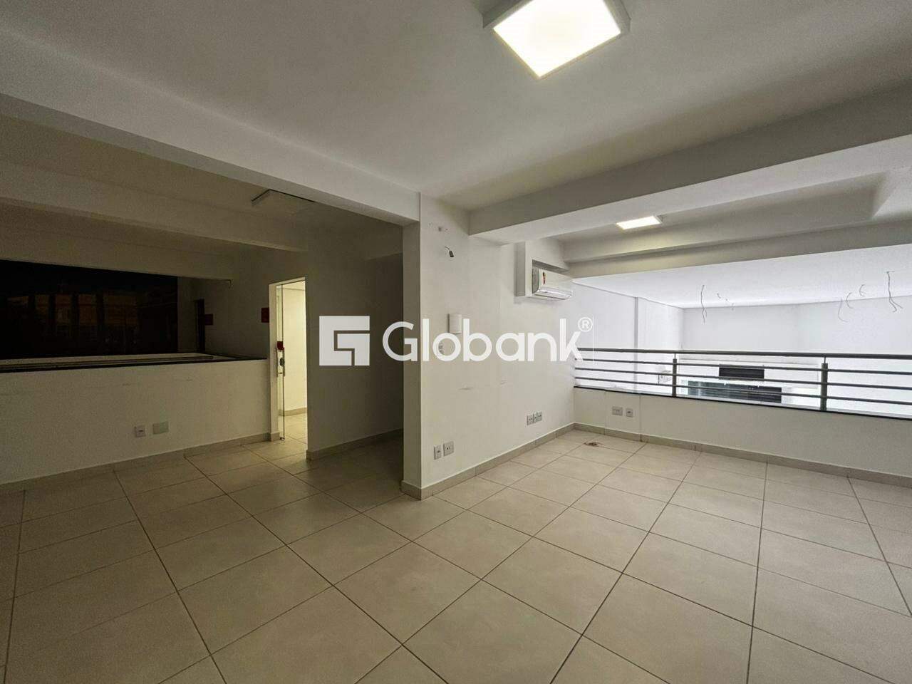 Ponto comercial para aluguel Santo Expedito 288,5m² Montes Claros MG: Hall