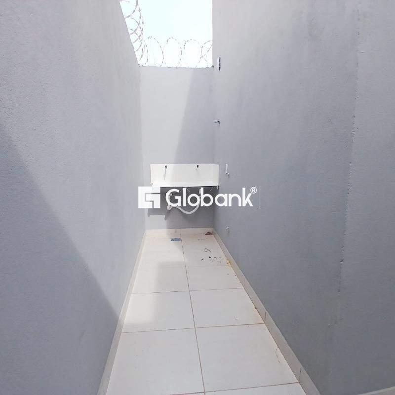 Casa 2 quartos à venda Jardim Olímpico 45m² Montes Claros MG: 