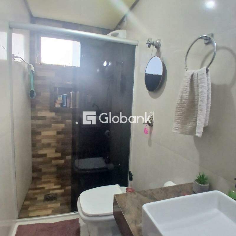 Cobertura 3 quartos à venda São José 140m² Montes Claros MG: 