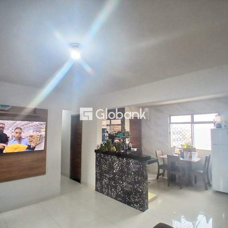 Cobertura 3 quartos à venda São José 140m² Montes Claros MG: 