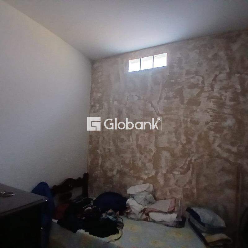 Casa 3 quartos à venda Esplanada 270m² Montes Claros MG: 