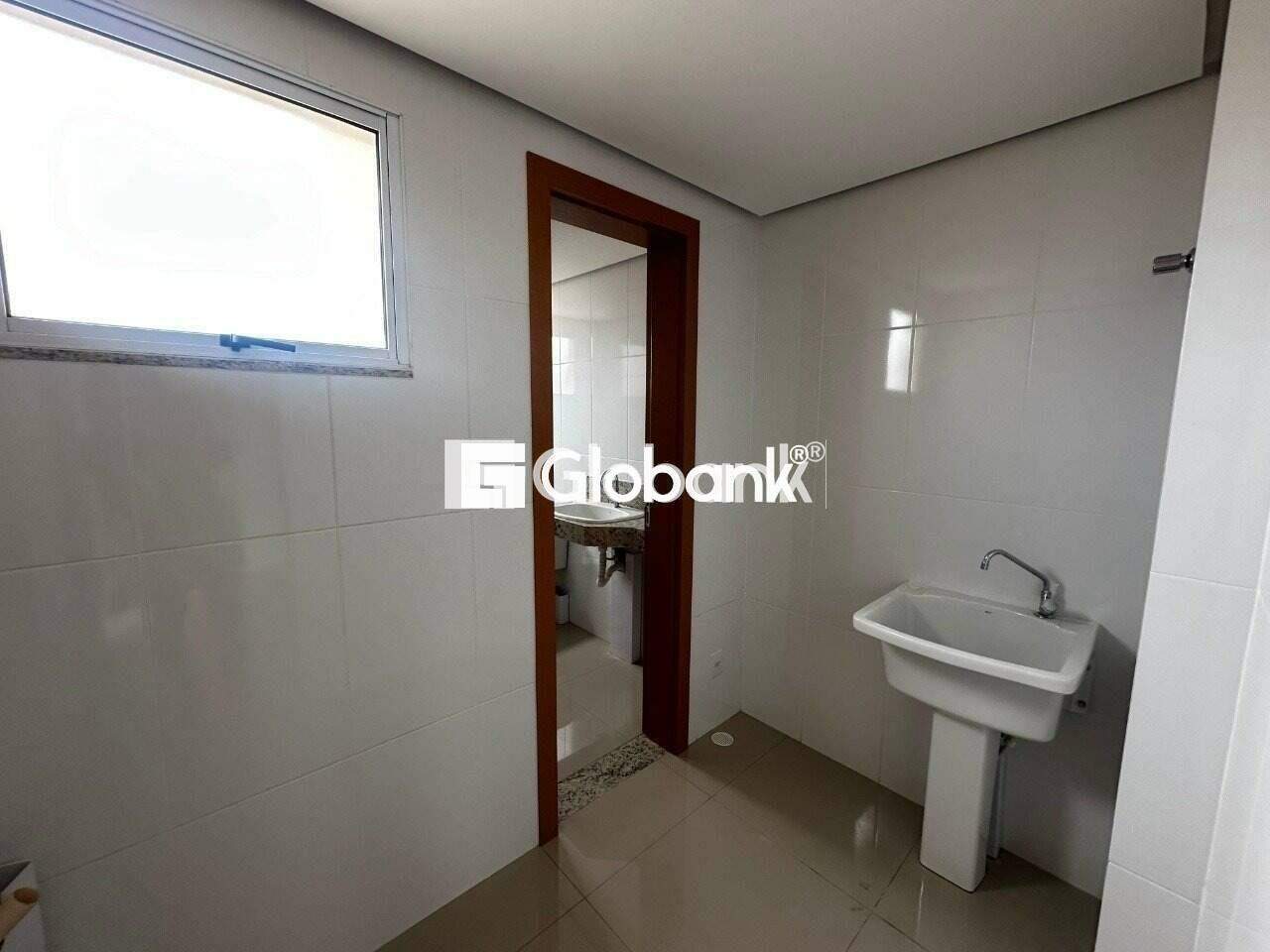 Apartamento 3 quartos à venda São José 90m² Montes Claros MG: rea de servi o