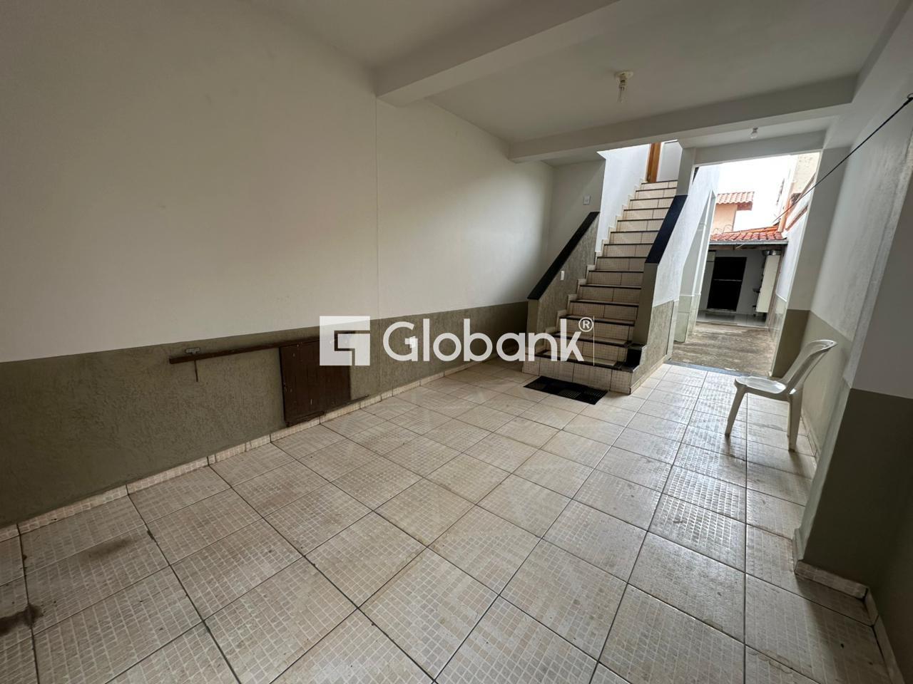 Casa 2 quartos para aluguel José Carlos Vale de Lima 90m² Montes Claros MG: Garagem