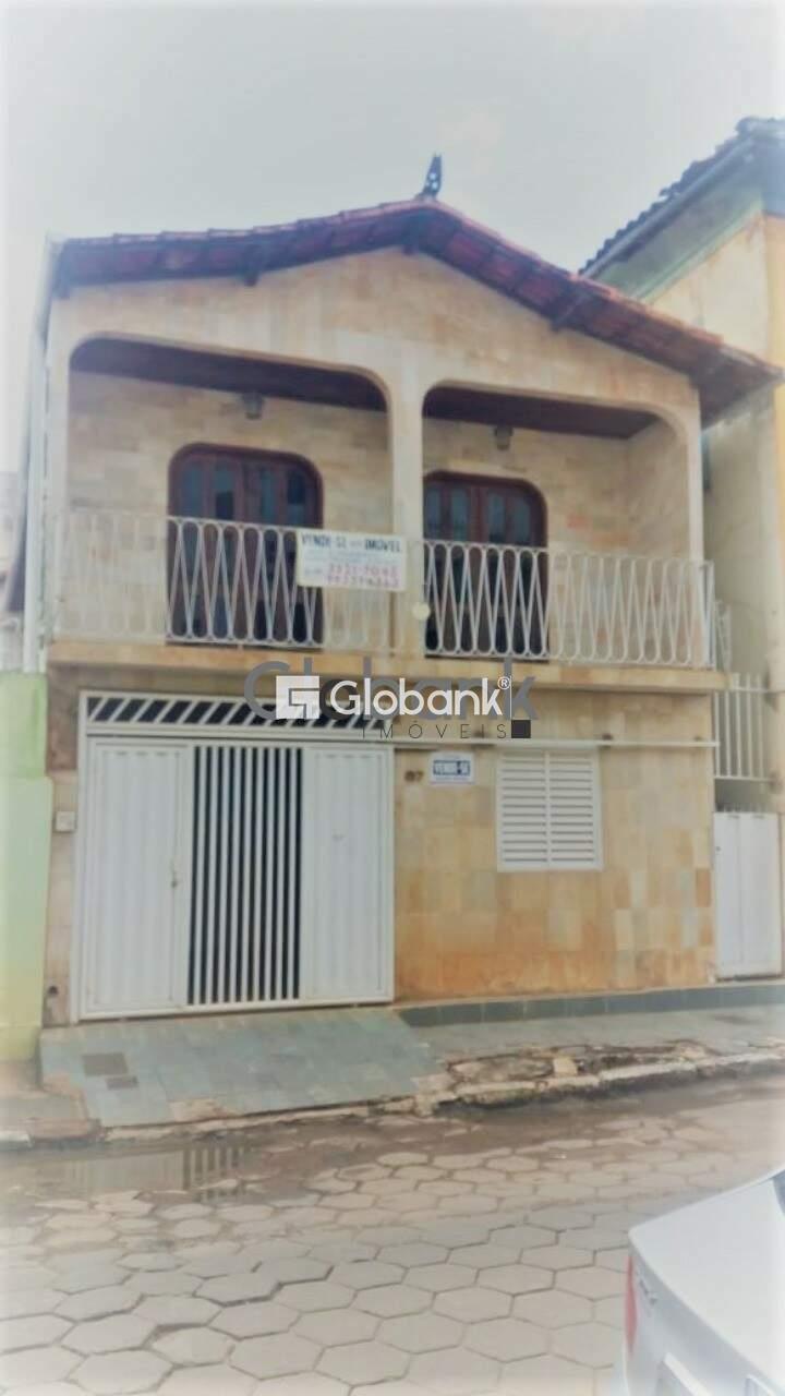 Casa 6 quartos à venda Centro 132m² Montes Claros MG: Foto 01 | Foto_migracao | 1