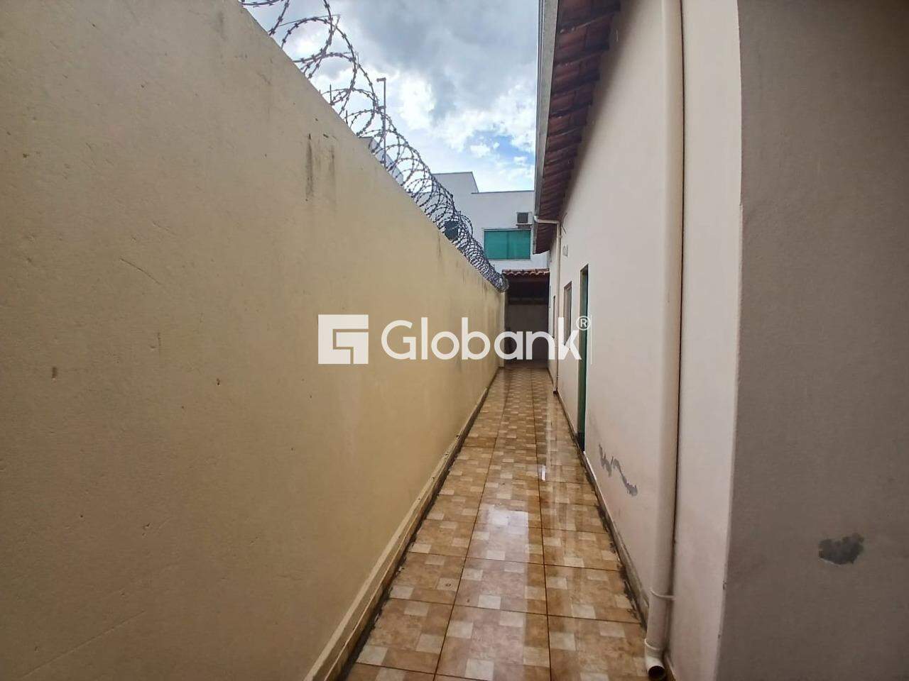 Casa 3 quartos à venda Canelas 89m² Montes Claros MG: 