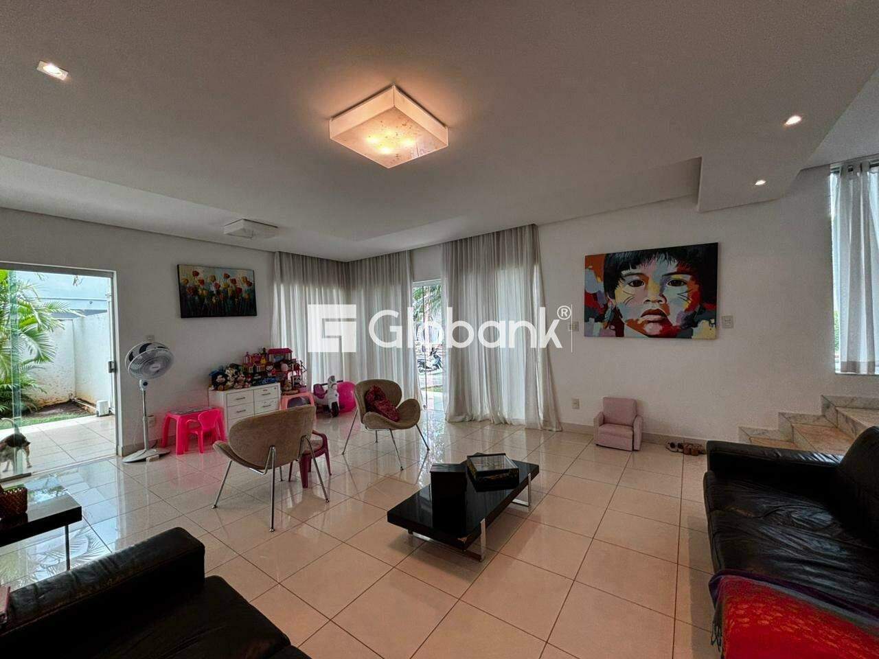Casa em condomínio 3 quartos para aluguel Ibituruna 180m² Montes Claros MG: Sala star