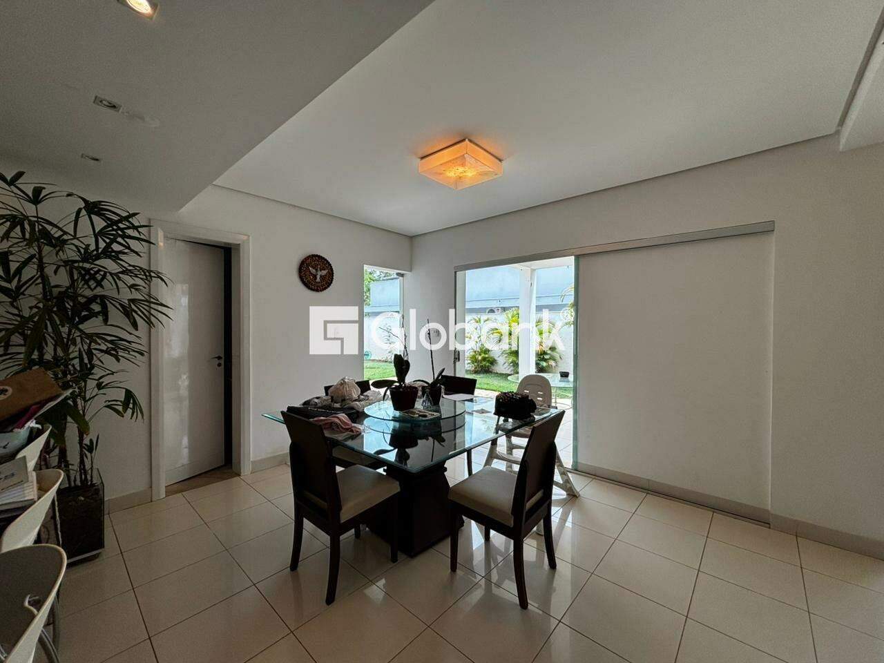 Casa em condomínio 3 quartos para aluguel Ibituruna 180m² Montes Claros MG: Sala jantar