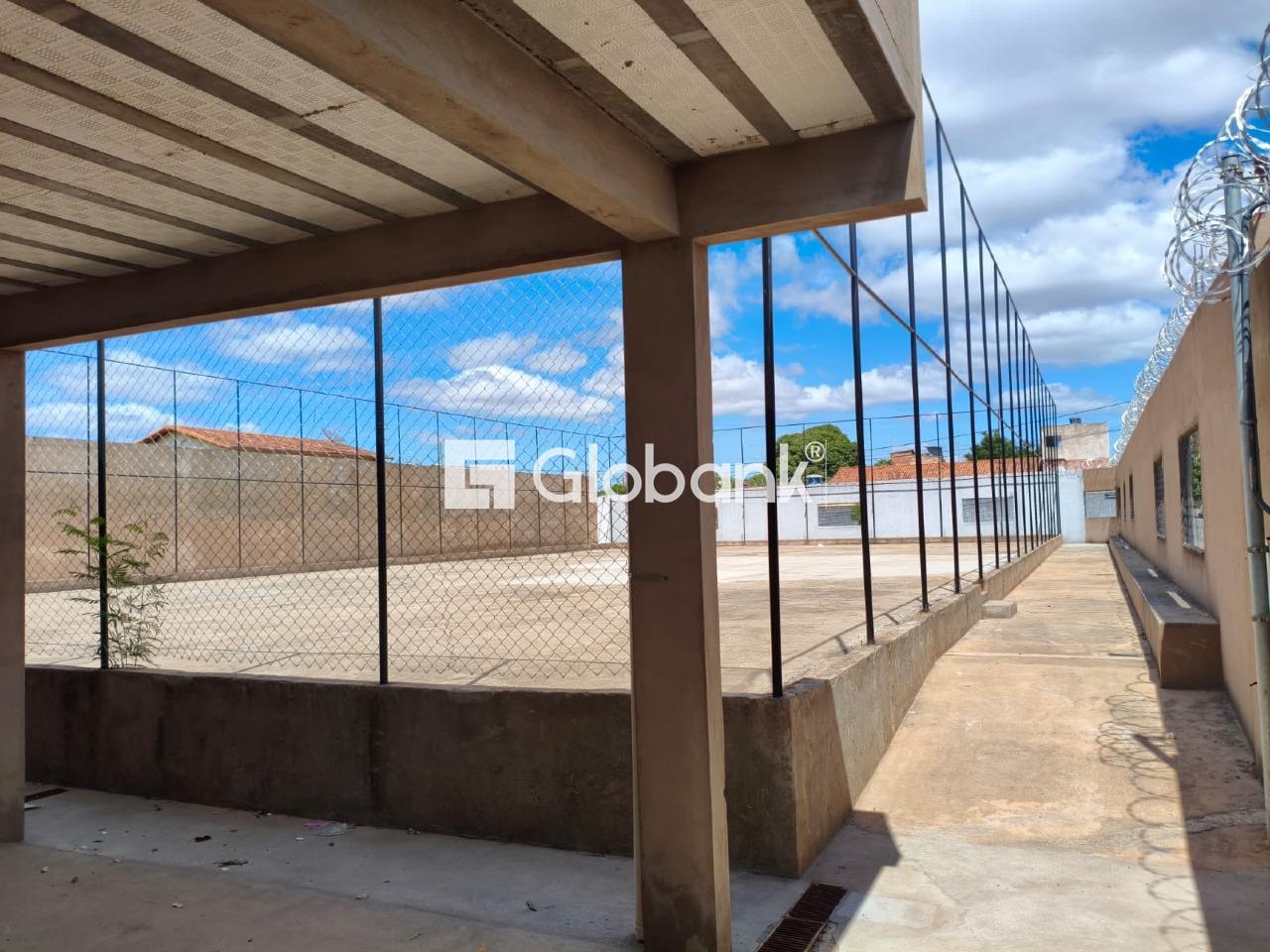Ponto comercial para aluguel Santo Antônio 1.150m² Montes Claros MG: Área externa