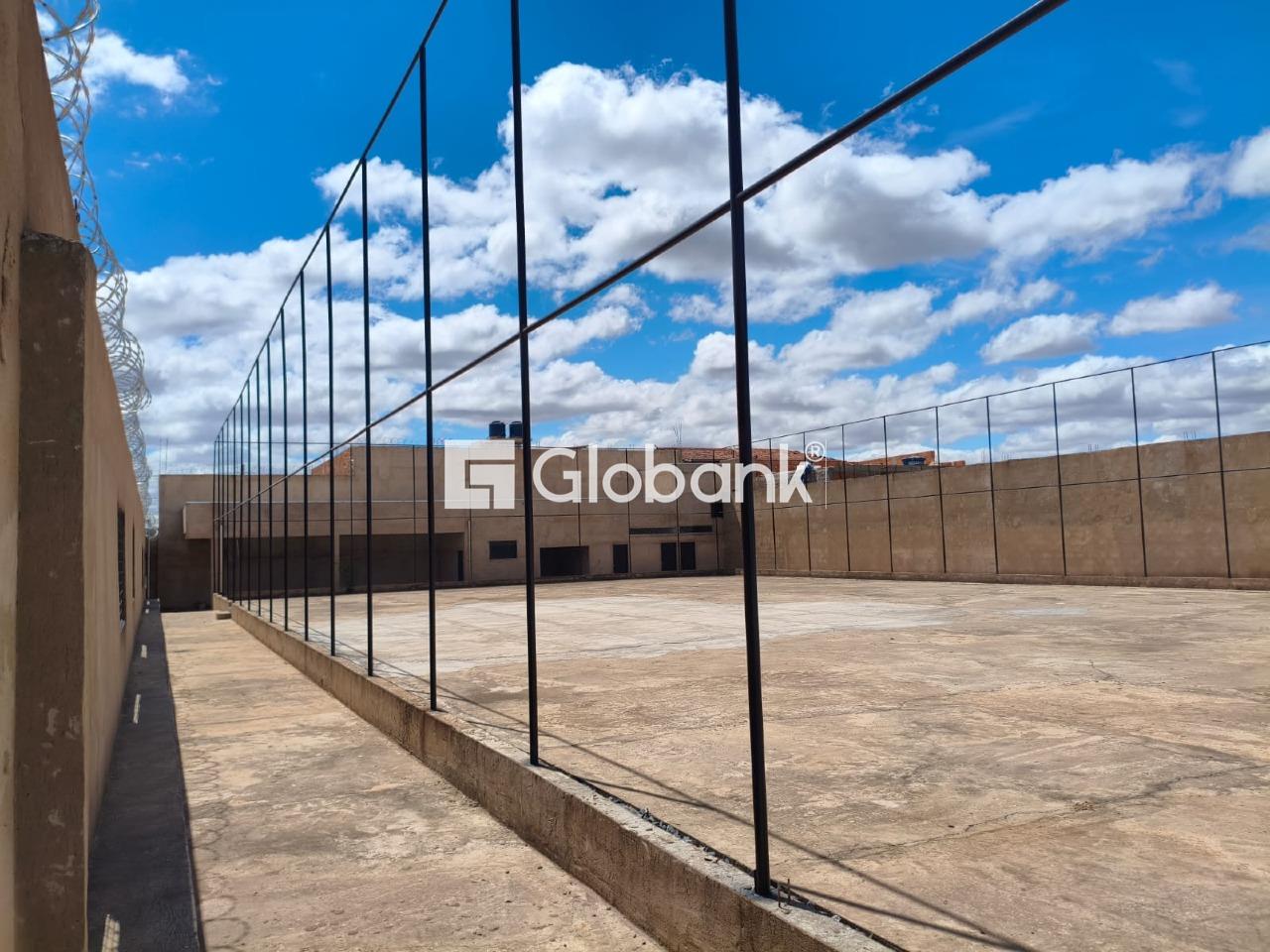 Ponto comercial para aluguel Santo Antônio 1.150m² Montes Claros MG: Área externa