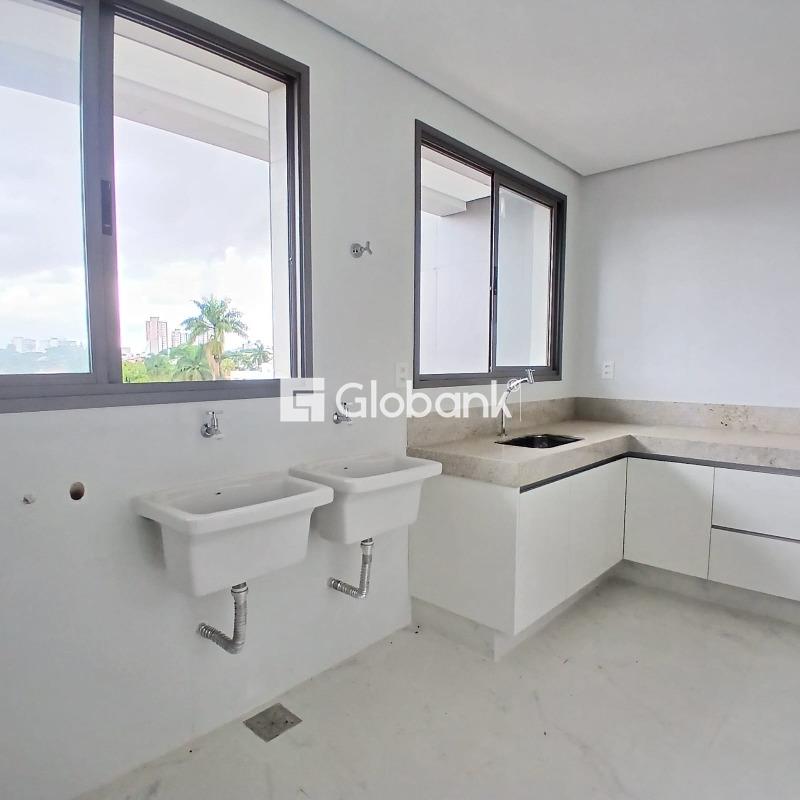 Apartamento 3 quartos à venda Jardim São Luiz 154m² Montes Claros MG: 