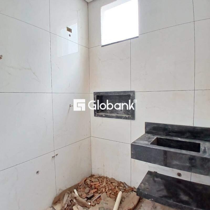 Casa 2 quartos à venda Jardim Olímpico 45m² Montes Claros MG: 