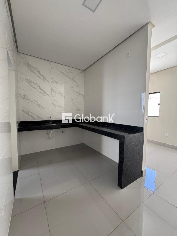 Casa 2 quartos à venda Jardim Olímpico 45m² Montes Claros MG: 