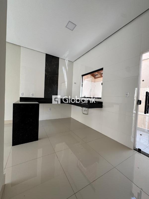 Casa 2 quartos à venda Jardim Olímpico 45m² Montes Claros MG: 