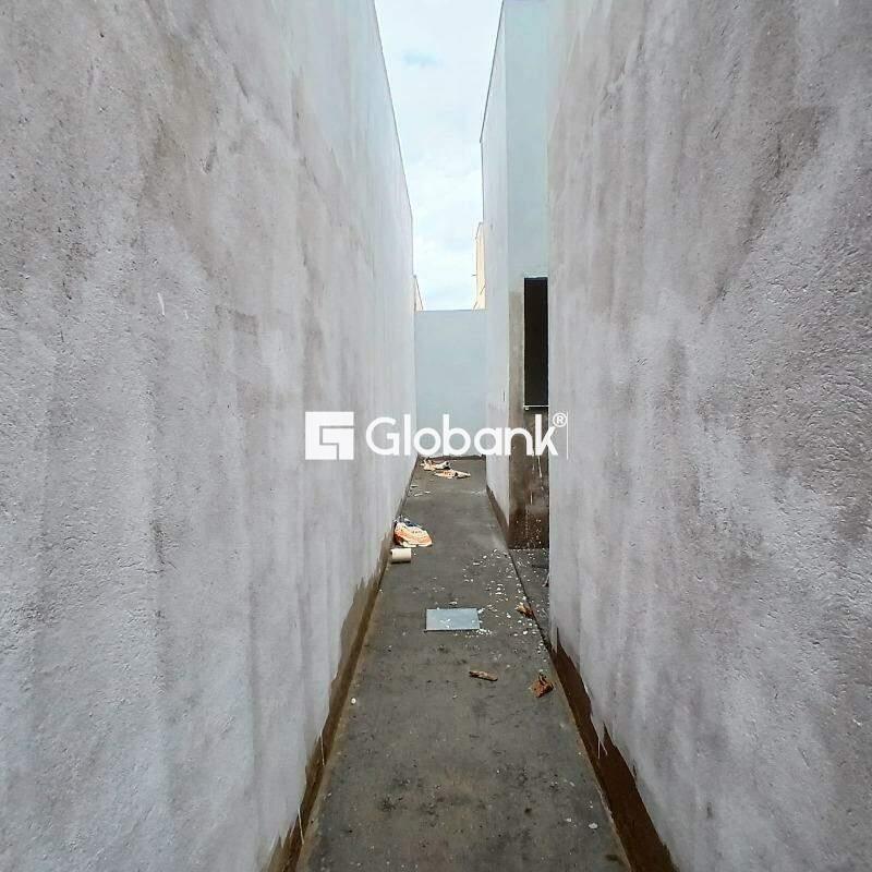 Casa 2 quartos à venda Jardim Olímpico 45m² Montes Claros MG: 