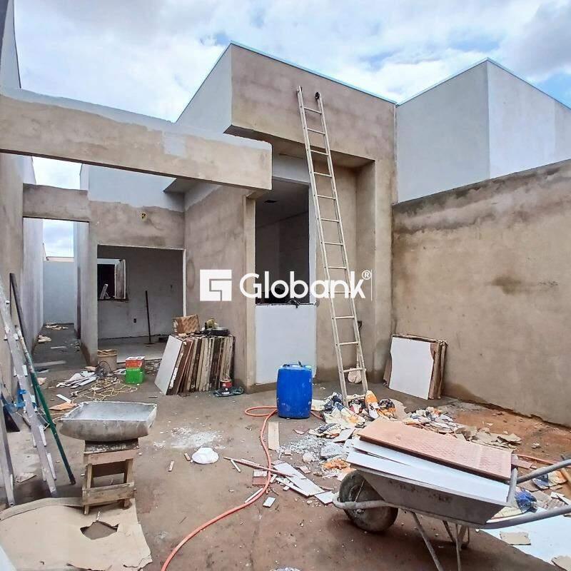 Casa 2 quartos à venda Jardim Olímpico 45m² Montes Claros MG: 