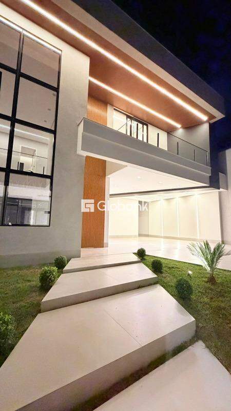 Casa 5 quartos à venda Ibituruna 220m² Montes Claros MG: 