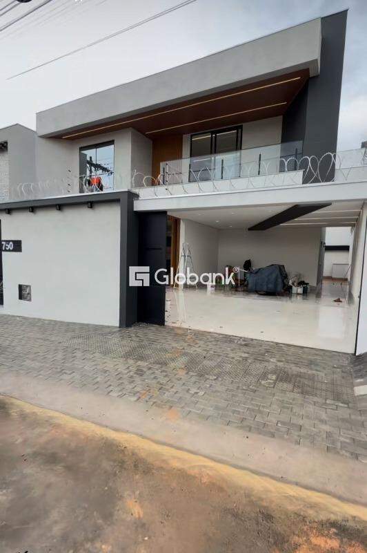 Casa 5 quartos à venda Ibituruna 220m² Montes Claros MG: 