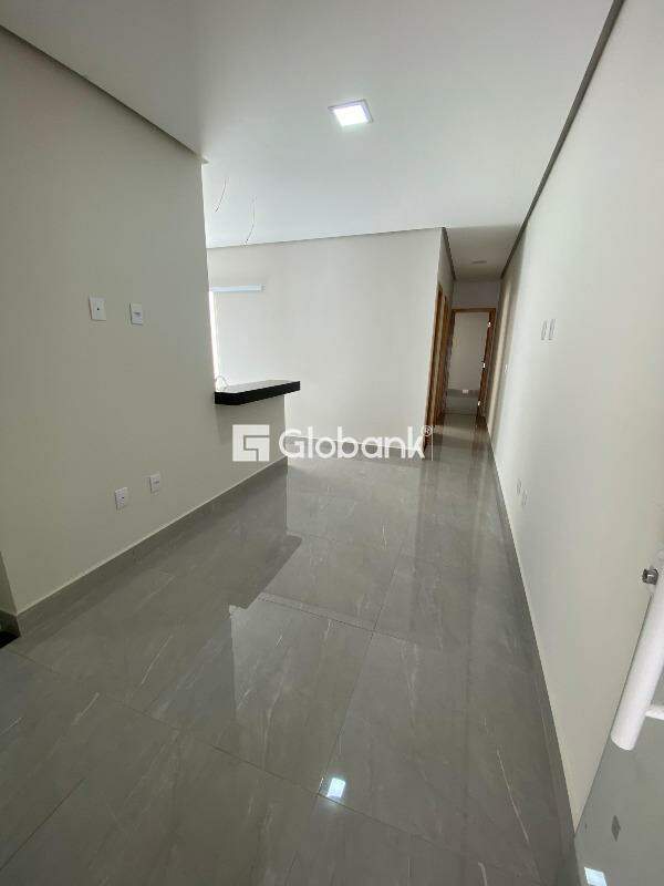 Casa 3 quartos à venda Carmelo 55m² Montes Claros MG: 