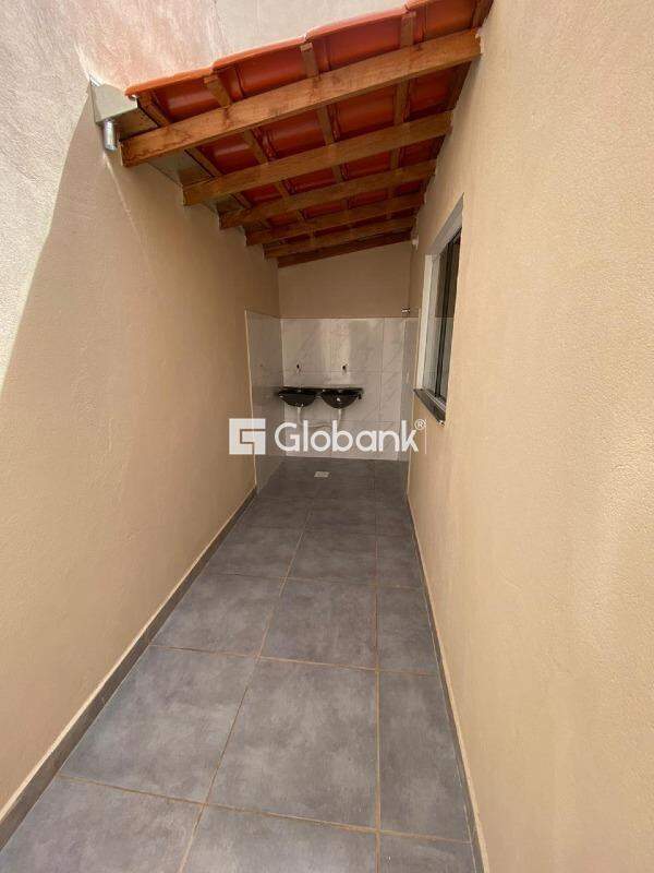 Casa 3 quartos à venda Carmelo 55m² Montes Claros MG: 