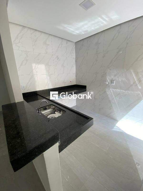 Casa 3 quartos à venda Carmelo 55m² Montes Claros MG: 