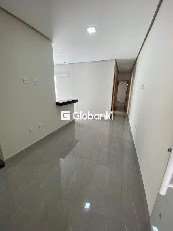 Casa 2 quartos à venda Carmelo 45m² Montes Claros MG: 