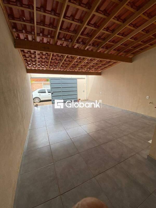 Casa 2 quartos à venda Carmelo 45m² Montes Claros MG: 