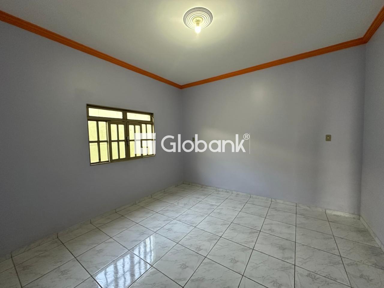 Casa 3 quartos para aluguel Jardim Palmeiras 110m² Montes Claros MG: Quarto