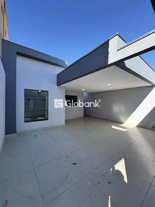 Casa 3 quartos à venda Residencial Terra Jardim 105m² Montes Claros MG: 